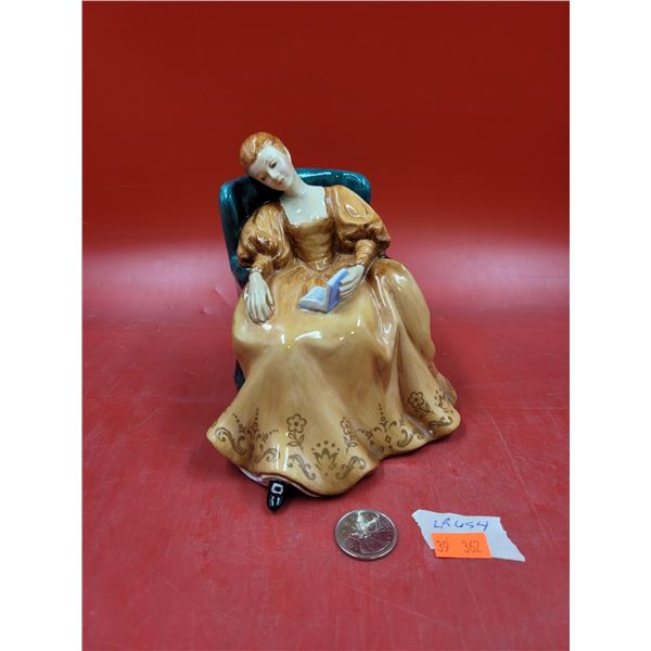 1971 Royal Doulton "Romance" Bone China Figurine HN 2430 Made in England