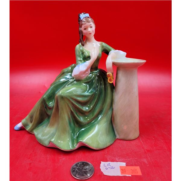 1970 Royal Doulton "Secret Thoughts" Bone China Figurine HN 2382 Made in England