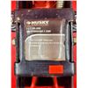 Image 2 : Red Husky 2-1/2-Ton Hydraulic Jack