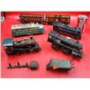 Image 1 : Lot Of VTG Train Model Pieces
