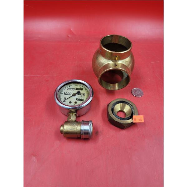 5000 PSI Pressure Gauge, Brass Fitting, & 2" Brass Ball Tee Fitting