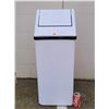 Image 1 : Frost Metal Garbage Can