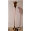 Image 1 : VTG Ornate Heavy Brass Standing Lamp