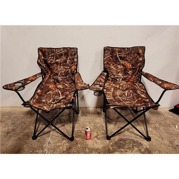 2 Camo Folding Outdoor Chairs