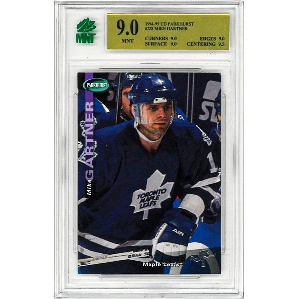 OE - 1994-95 Parkhurst Gold #228 Mike Gartner #228 Graded 9