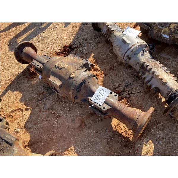 DRIVE AXLE