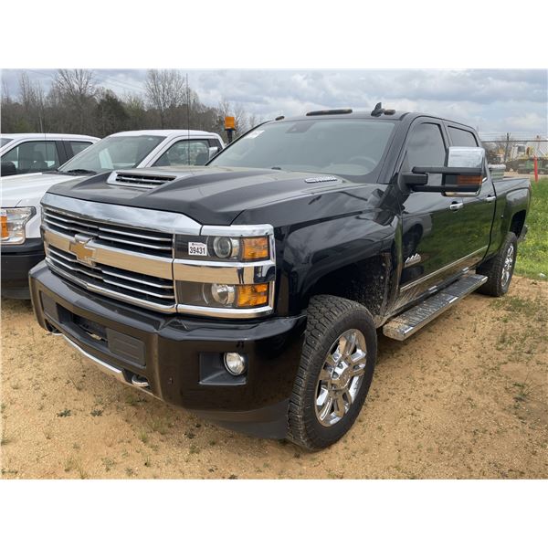 2017 CHEVROLET 2500 HD HIGH COUNTRY Pickup Truck