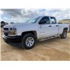 Image 1 : 2018 CHEVROLET SILVERADO Pickup Truck