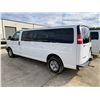 Image 2 : 2017 CHEVROLET EXPRESS 3500 Passenger Van