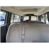 Image 6 : 2017 CHEVROLET EXPRESS 3500 Passenger Van