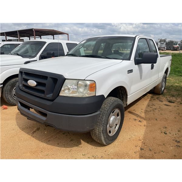 2007 FORD F150 XL Pickup Truck