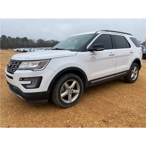 2017 FORD EXPLORER XLT SUV