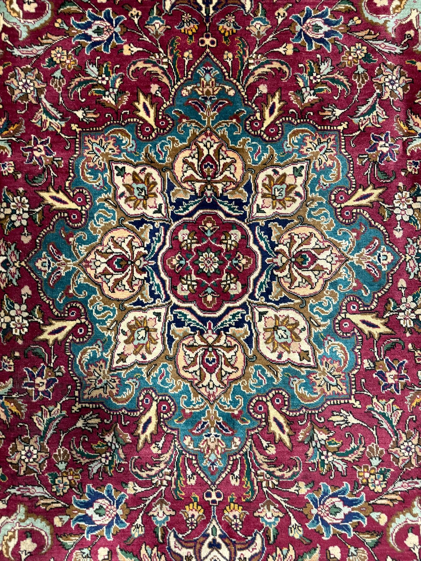Iran 911 Rugs Authentic Hand Made Persian Rug - Made in Iran - Signed by Weaver
