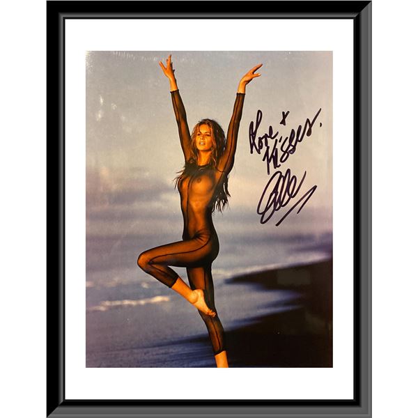 Elle Macpherson signed photo. 8X10 Inches