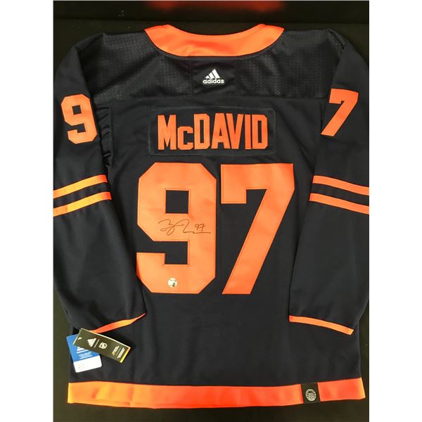 CONNOR MCDAVID SIGNED OILERS JERSEY (KB COA)