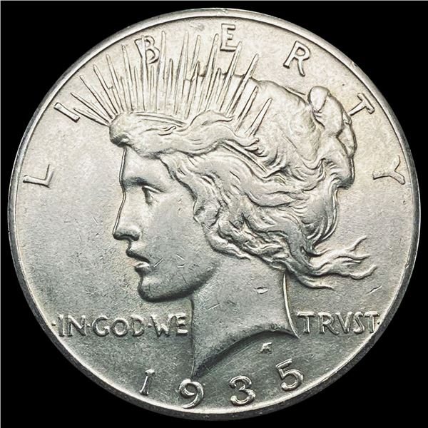 1935 Silver Peace Dollar NEARLY UNCIRCULATED