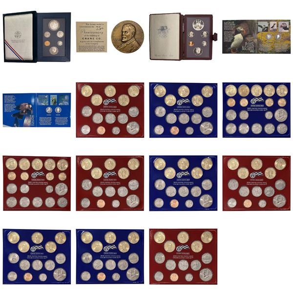 1930-2010 US and Canada Mint Sets Lot [165 Coins]