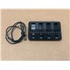 Image 2 : CHARGEUR A BETTERIE AXS 4-PRISES