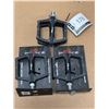 Image 1 : LOT DE 3 PAIRES DE PEDALES ASSORTIES