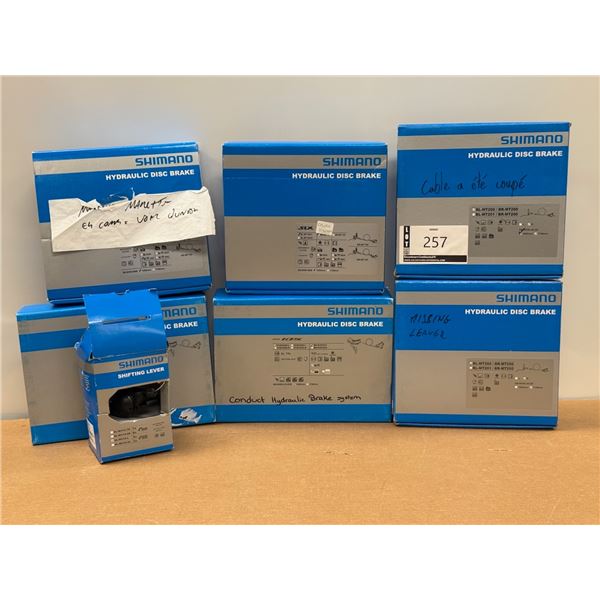 LOT DE PIÈCES SHIMANO - conditio