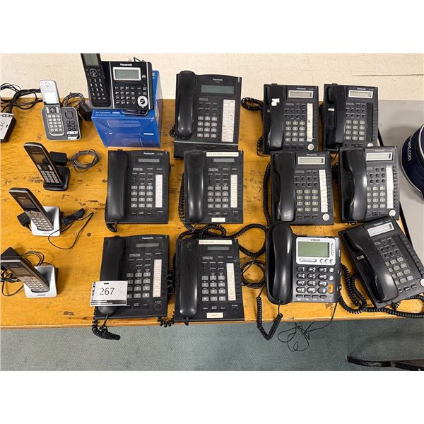 LOT DE 16 TELEPHONES ASSORTIS