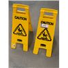 Image 1 : LOT DE 2 AFFICHE PLANCHER HUMIDE
