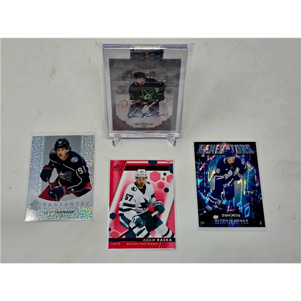 Joe Pavelski Autograph & NHL Star Card Lot (4)