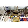 Image 2 : SHELF LOT OF ASSORTED ITEMS, INCLUDING: AFRICAN ART, VASES, & MORE