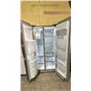 Image 2 : FRIGIDAIRE GALLERY STAINLESS STEEL FRENCH DOOR 33.5" FRIDGE WITH PULL-OUT FREEZER