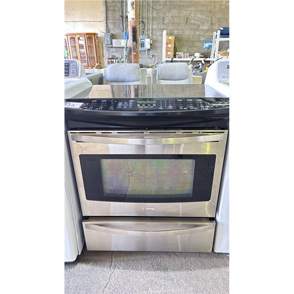 KENMORE GLASS-TOP STOVE WITH CONVECTION OVEN