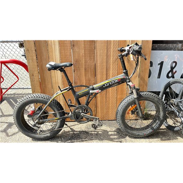 JANOBIKE E20 VOGUE CLASSIC E-BIKE WITH KEYS (NO BATTERY, NO CHARGER, UNKNOWN WORKING CONDITION)