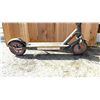 Image 2 : EVERCROSS E-SCOOTER WITH BATTERY (NO KEY, NO CHARGER, UNKNOWN WORKING CONDITION)