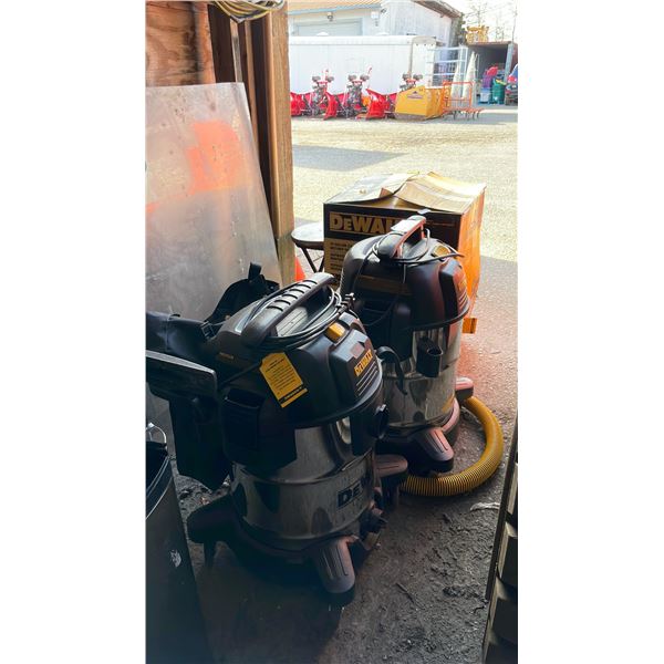 3 ASSORTED DEWALT WET/DRY VACUUMS (UNKNOWN WORKING CONDITION, MAY BE MISSING PIECES)