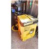Image 2 : 3 ASSORTED DEWALT WET/DRY VACUUMS (UNKNOWN WORKING CONDITION, MAY BE MISSING PIECES)