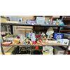 Image 1 : SHELF LOT OF ASSORTED CHRISTMAS DECOR