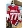 Image 2 : ON ICE WORN JERSEY AUTHENTIC SIZE 54 VANCOUVER ALL STAR GAME RAY BOURQUE 77