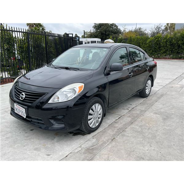 NISS VERSA 2012 T-DONATION