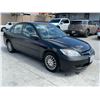 Image 2 : HOND CIVIC  2005 SALV T/DONATION