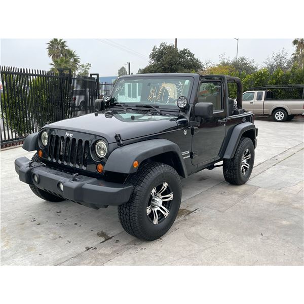 JEEP WRANGLER 2012 O/S TITLE 2 DAYS