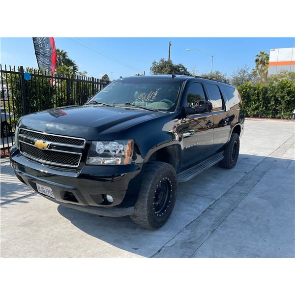 CHEV SUBURBAN 2013 T-REPO 2 DAYS