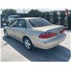 Image 4 : HOND ACCORD 2000 T-DONATION