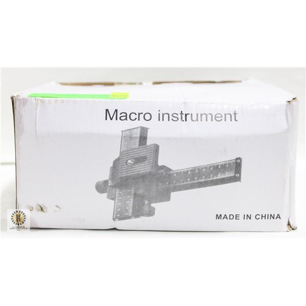NEW WITH BOX MACRO INSTRUMENT