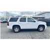 Image 1 : 2011 CHEVROLET TAHOE LT 4 DOOR SUV WHITE VIN 1GNSKBE0XBR363371