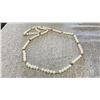 Image 2 : APPROX 30 INCH 14 KT YELLOW GOLD PEARL NECKLACE