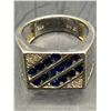 Image 3 : STERLING SILVER NATURAL BLUE SAPPHIRE AND COLOURLESS CUBIC ZICONIA GENTS DRESS RING