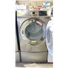 Image 3 : SAMSUNG FRONT LOAD WASHER & DRYER SET WITH PEDESTALS