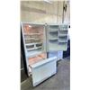 Image 2 : AMANA SWING OUT FRIDGE WITH PULL-OUT FREEZER 33"W