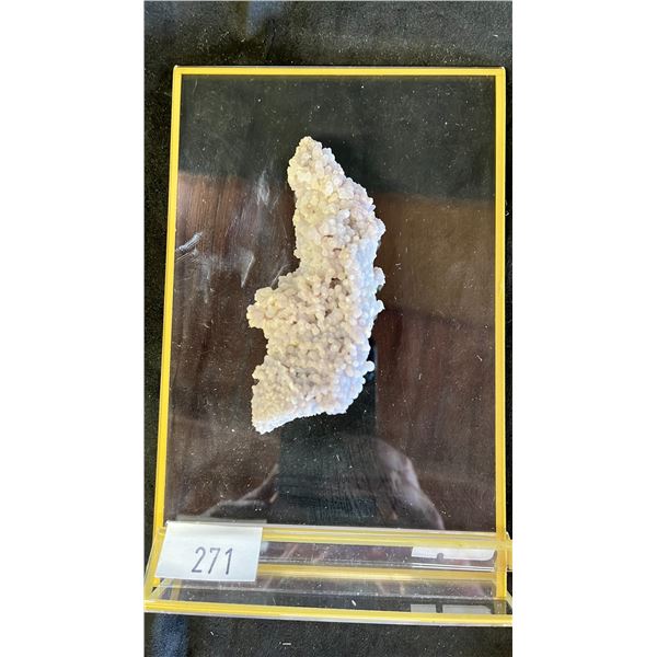 PURPLE GRAPE AGATE SPECIMEN DISPLAY LISTED RETAIL $800