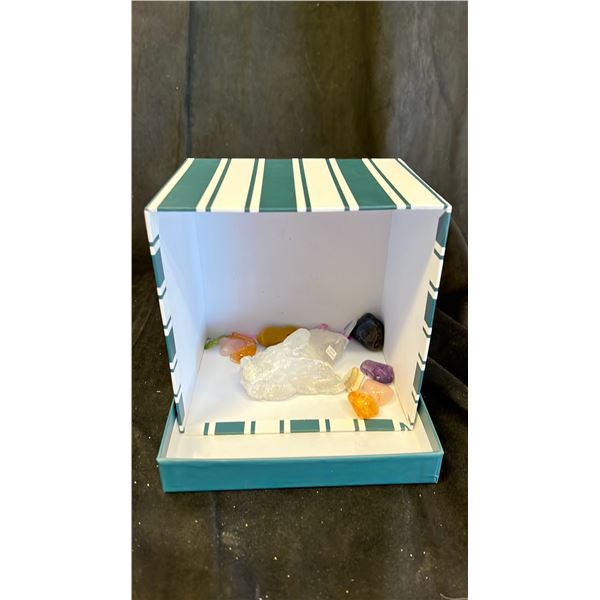 BOX OF ASSORTED CRYSTAL/GEMS