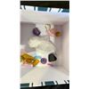 Image 2 : BOX OF ASSORTED CRYSTAL/GEMS